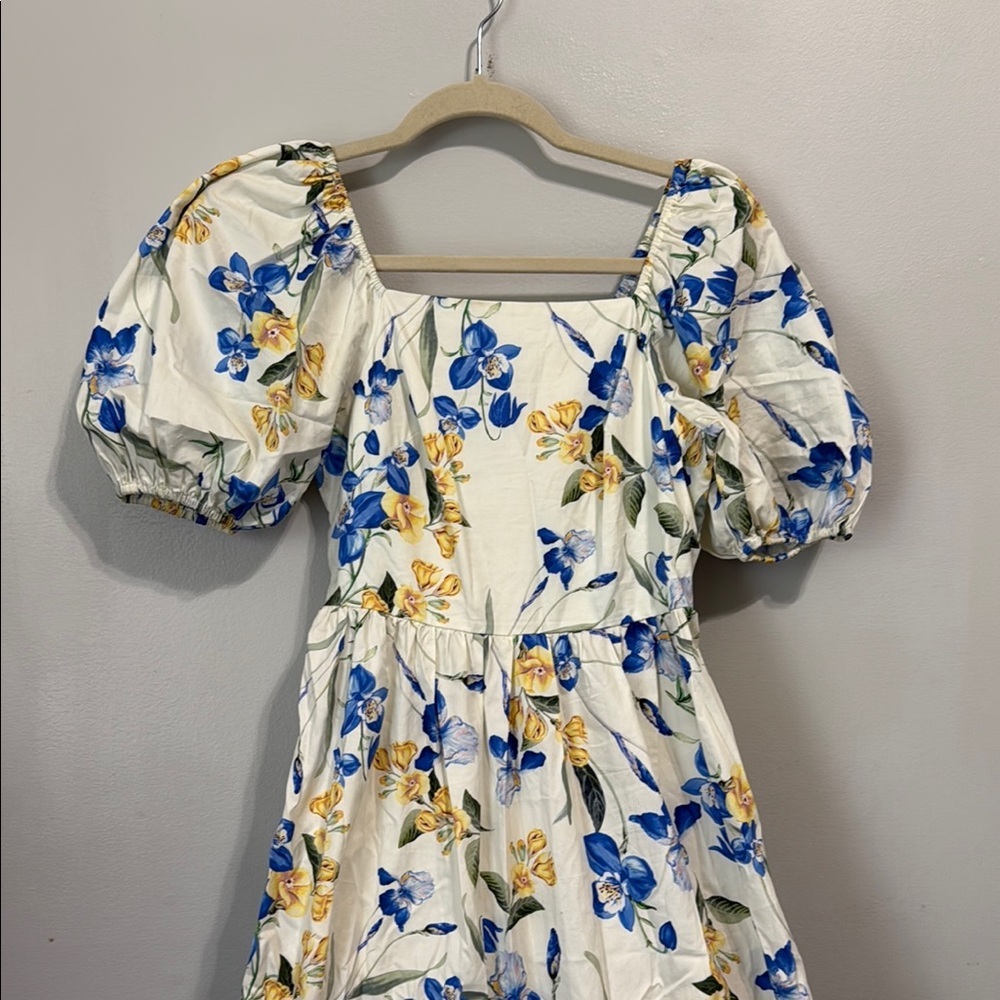 Floral Puff-Sleeve Maxi Dress - White with Blue & Yellow Blooms - Picture 2 of 9